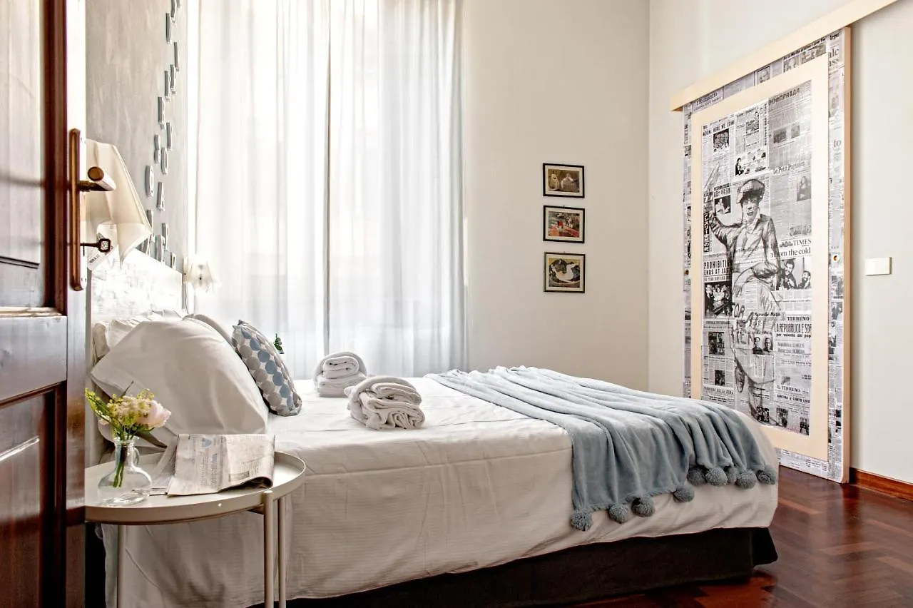 The Journalist House By Pleiades Home Livorno 0*,
