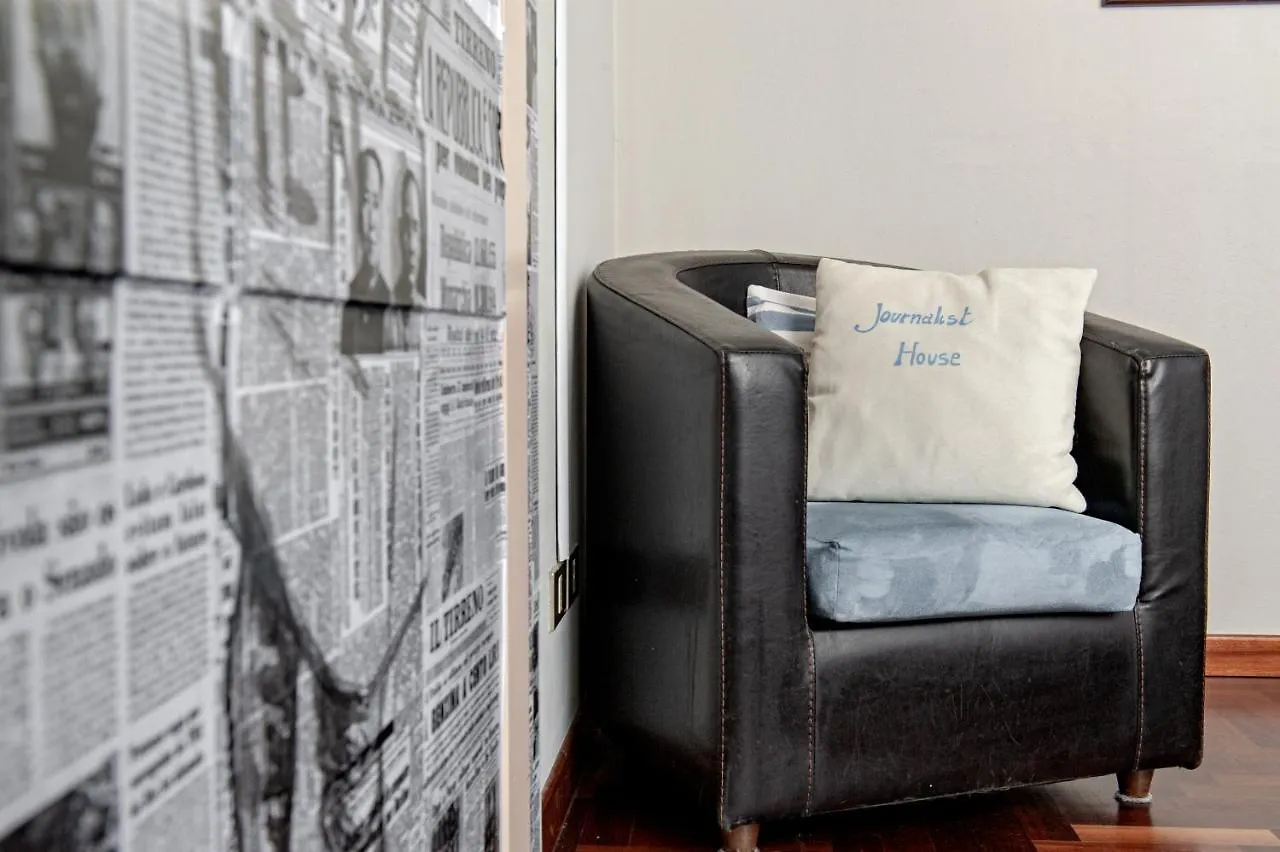 Apartment The Journalist House By Pleiades Home Livorno